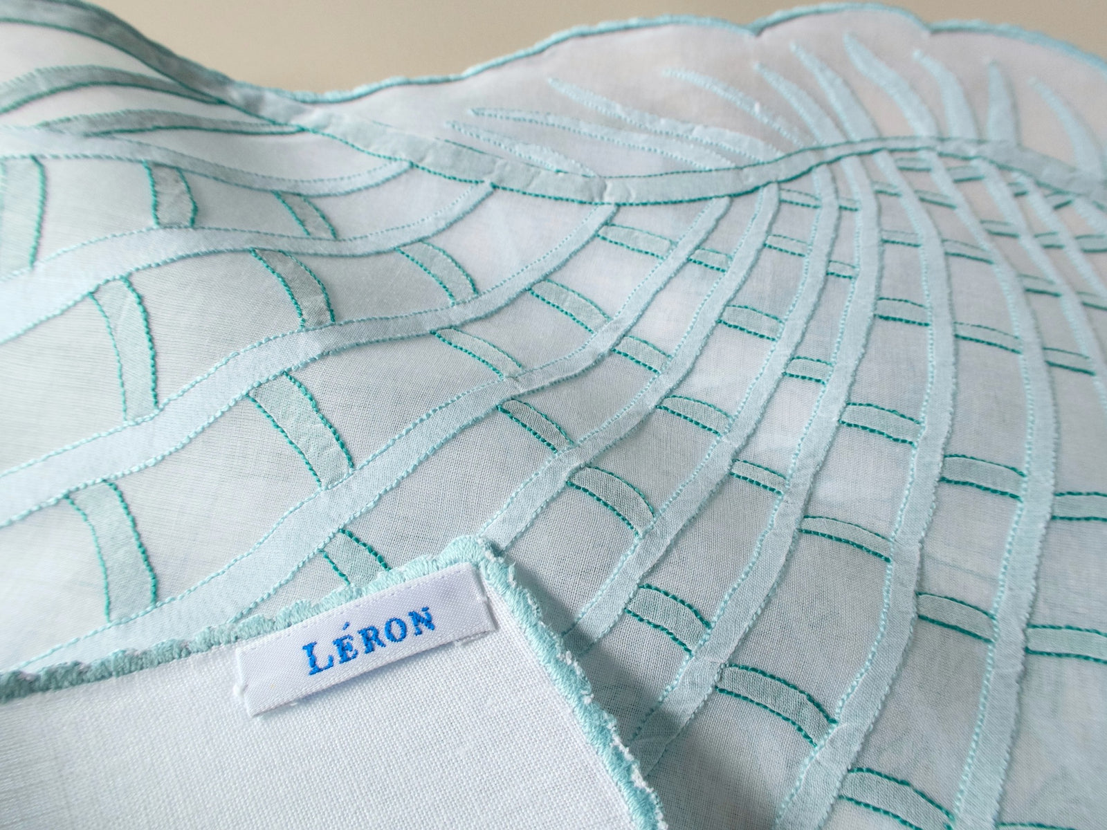 Sculptural Sea Shell Vintage Léron Organdy 16pc Placemat Set for 8