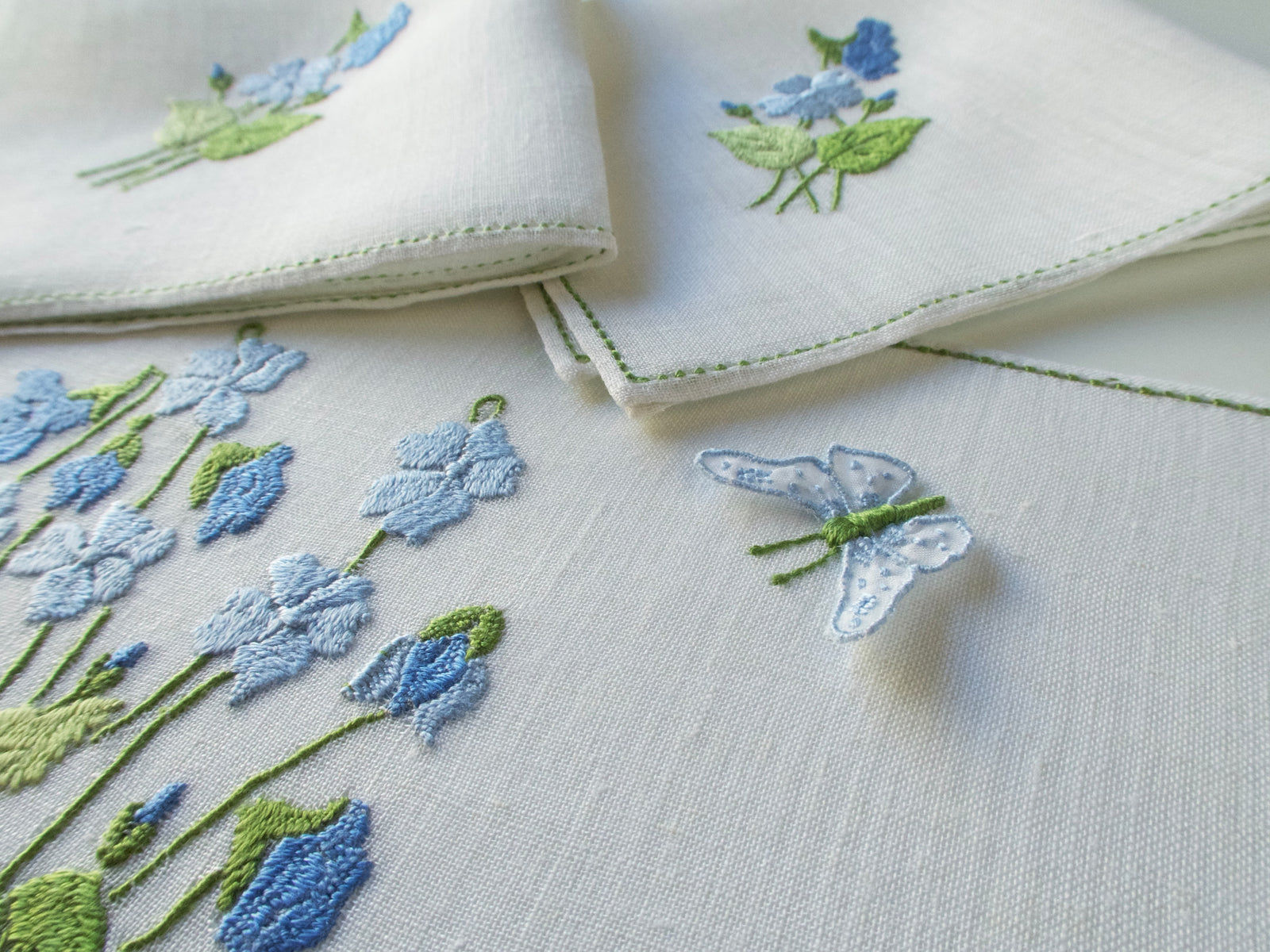 Butterfly & Blues Vintage Rapisardi Italian Linen 3pc Breakfast Set