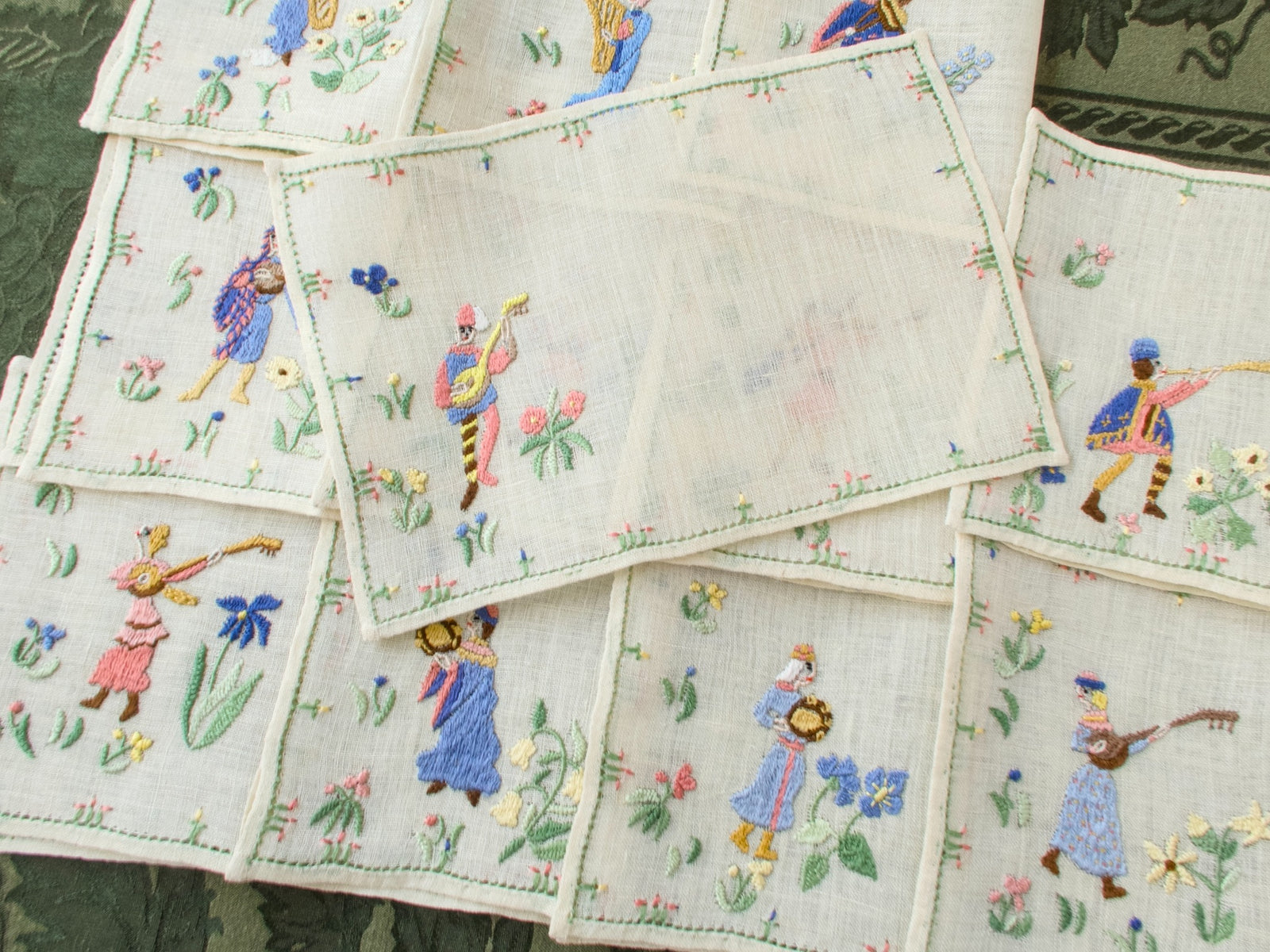 Medieval Musicians, Vintage Rapisardi Italian Cocktail Napkins, Set of 12