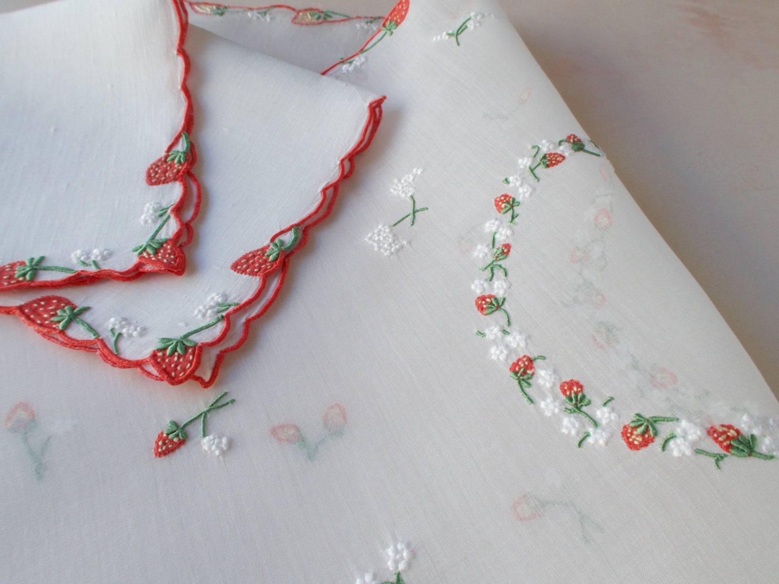 Strawberry" Vintage Marghab 3pc Breakfast Set