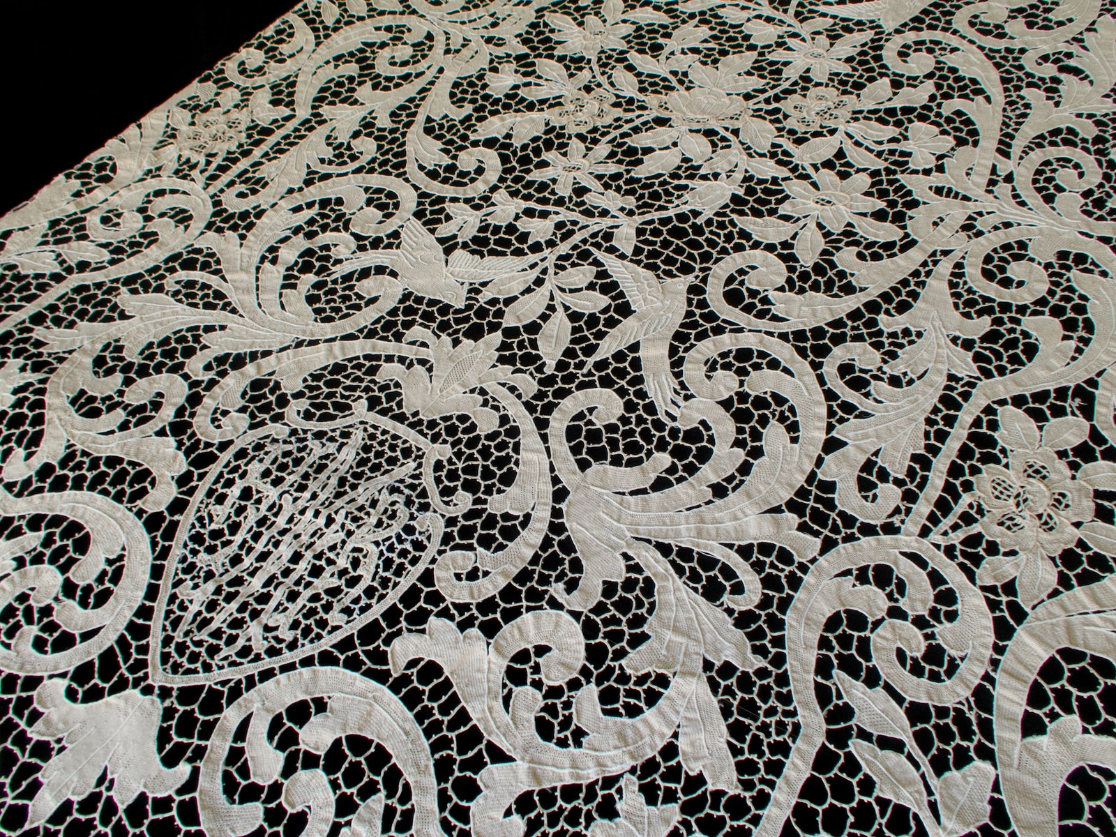 Graceful Birds Vintage Needle Lace Tablecloth