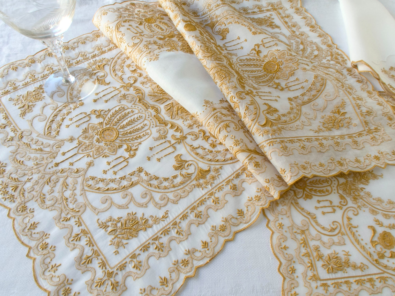 Richly Hand Embroidered 17pc Vintage Placemat Set for 8