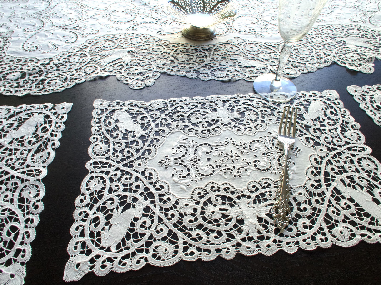 Rabbits, Birds & Dogs Vintage Italian Cantu Lace 13pc Placemat Set for 12