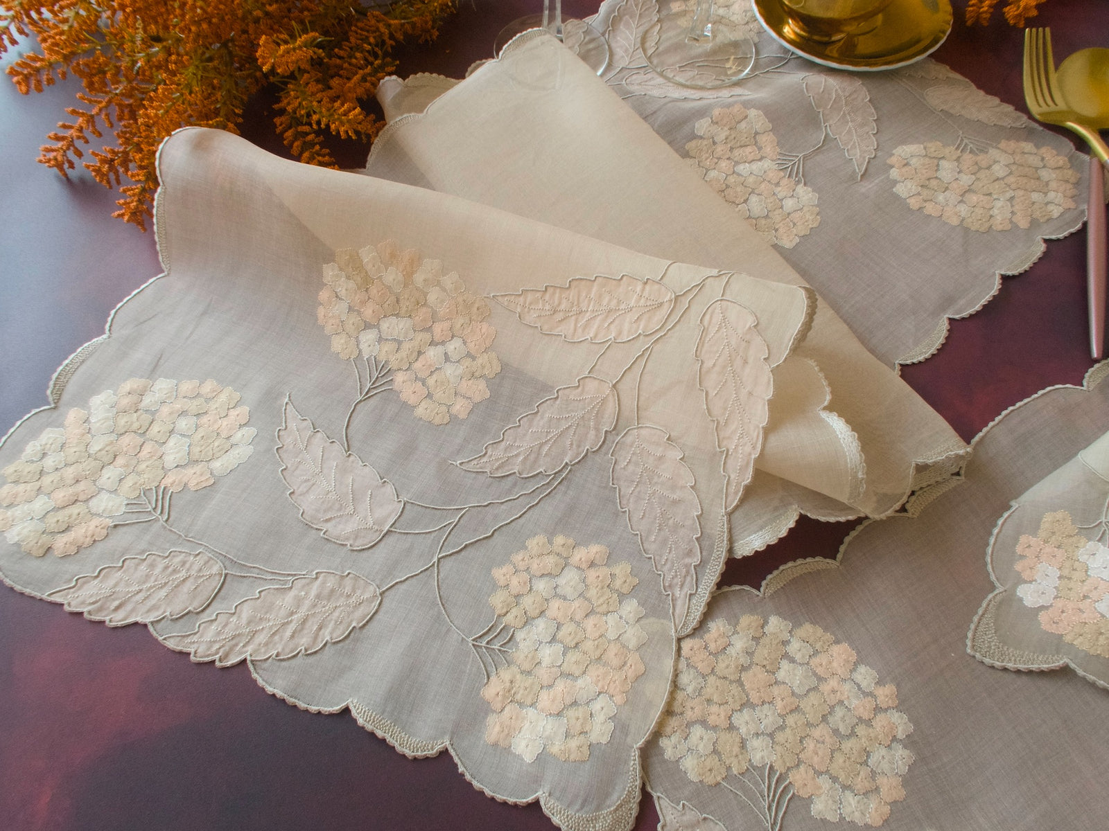 "Hydrangea" Vintage Marghab 17pc Organdy Placemat Set for 8