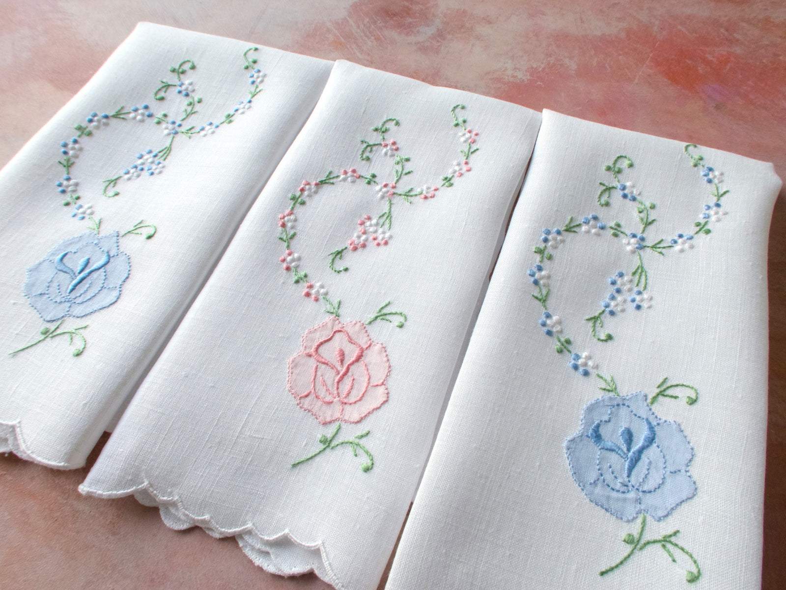 Roses Vintage Madeira Linen Guest Towels - Set of 3