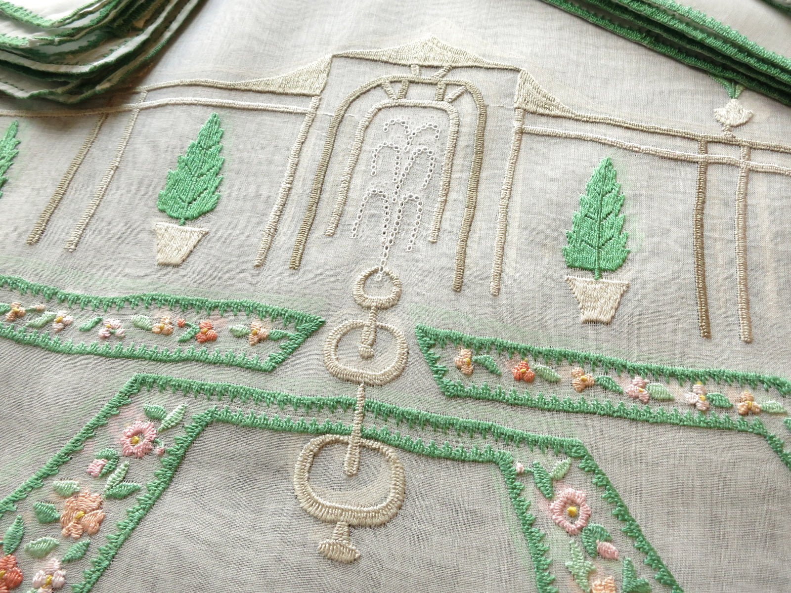 Formal Gardens Fountains Vintage Italian Placemat Set - Setting for 8