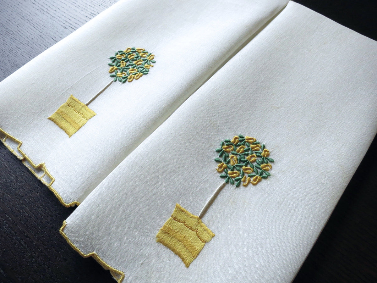 Rose Tree in Yellow Vintage Madeira Linen Guest Towels, Set of 2