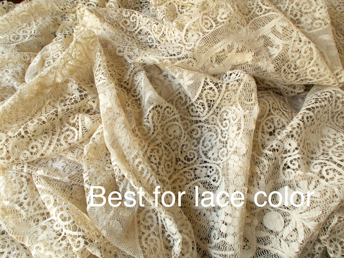 Stunning XL Vintage Italian Cantu Lace Tablecloth 74x250&quot;