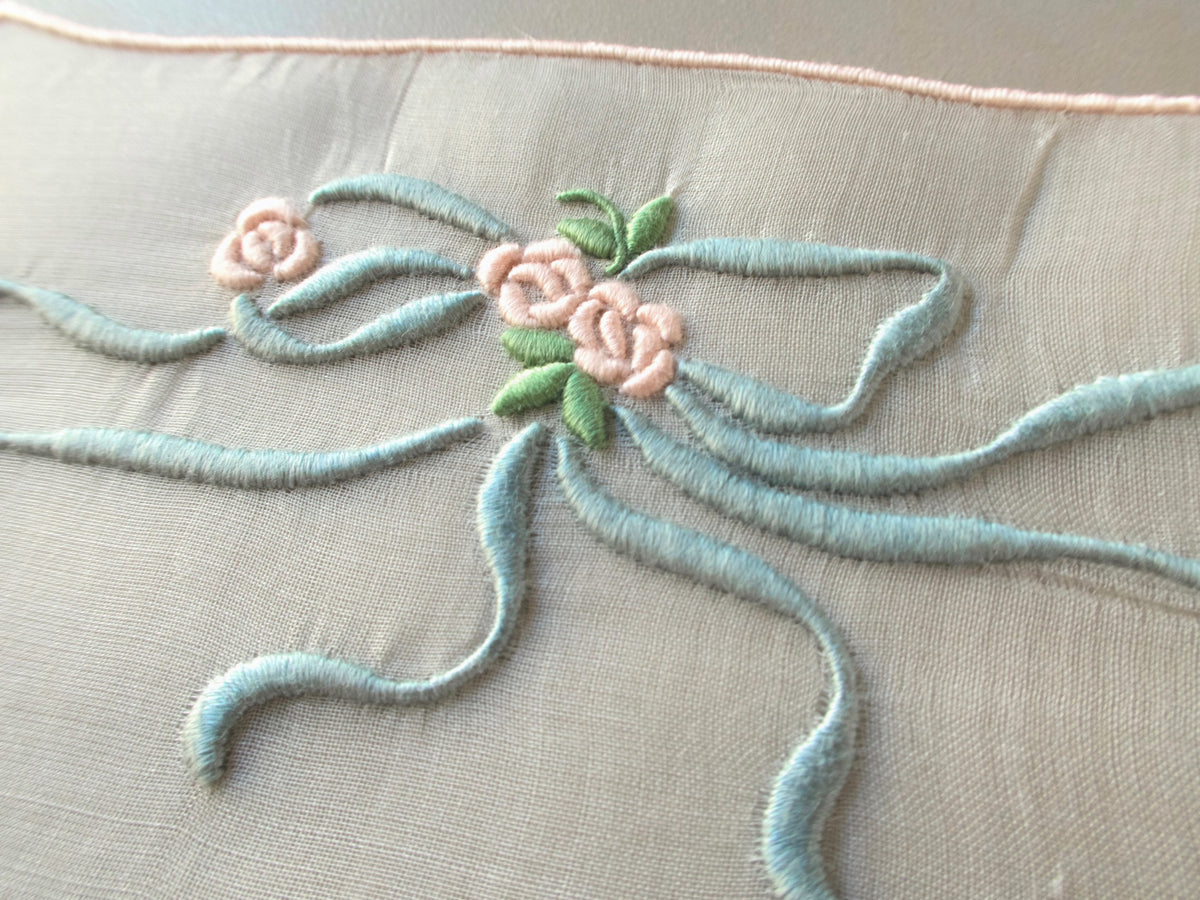 &quot;Queen Victoria&quot; Vintage Marghab Organdy Tray Cloth