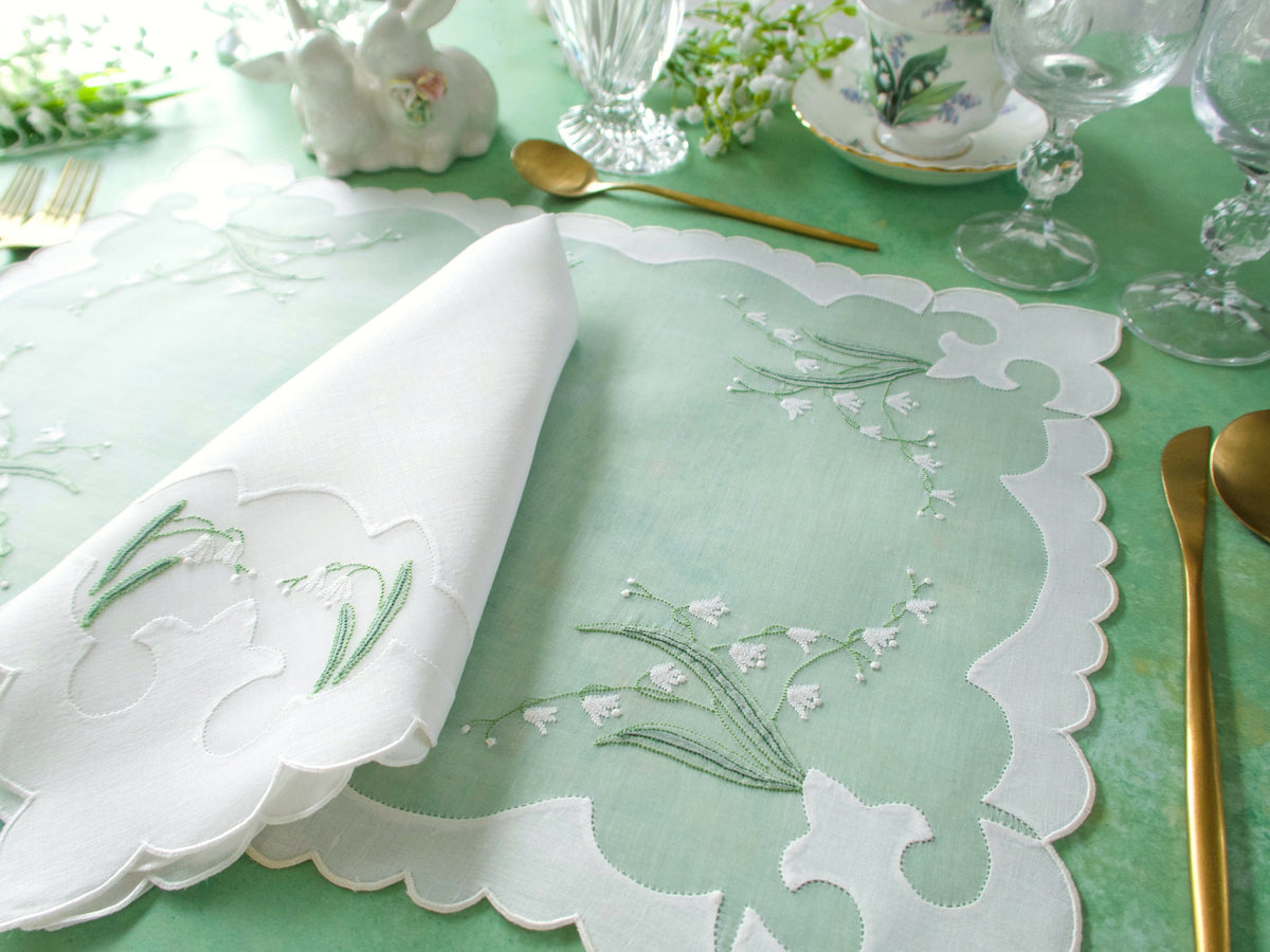 Lily of the Valley Vintage Madeira 17pc Placemat Set for 8