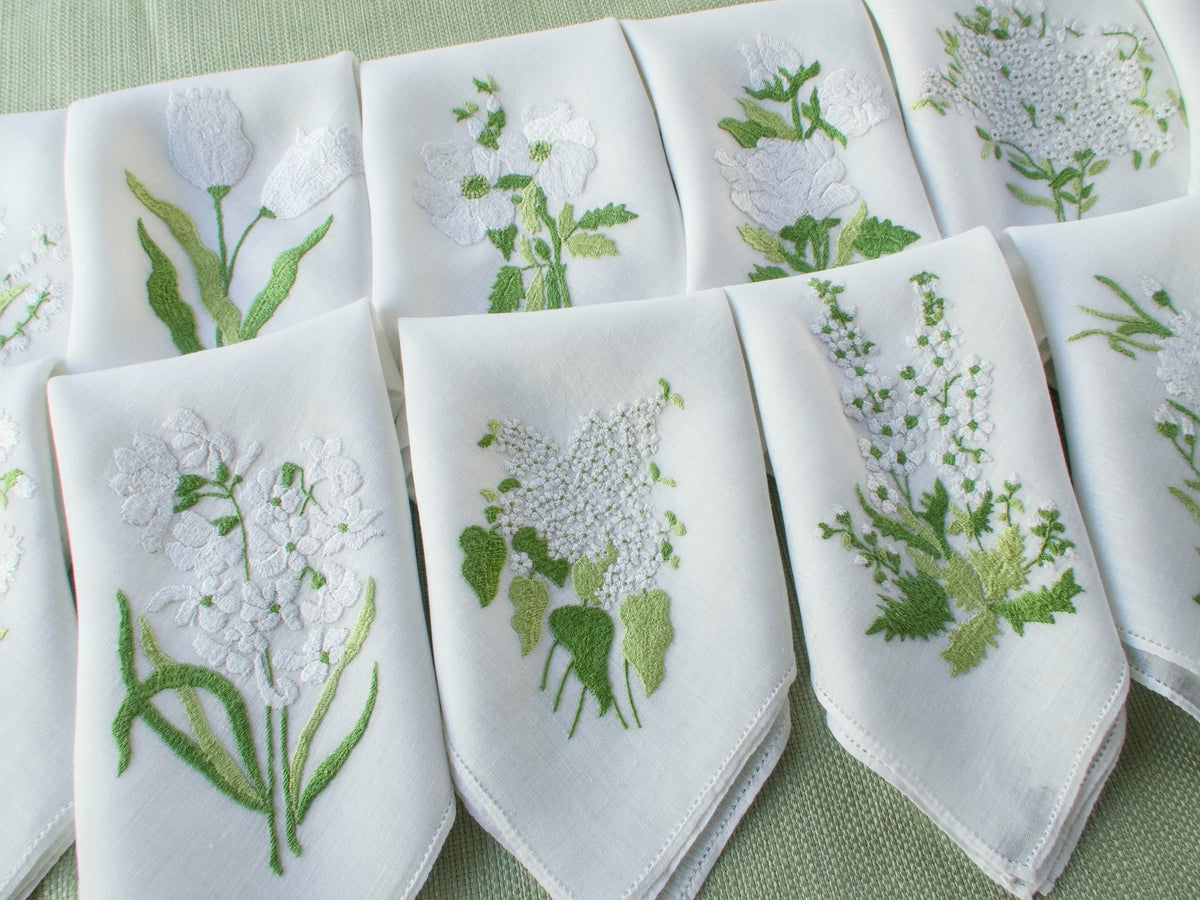 Elaborate Flowers Vintage Italian Baroness Rapisardi Table Napkins, Set of 12