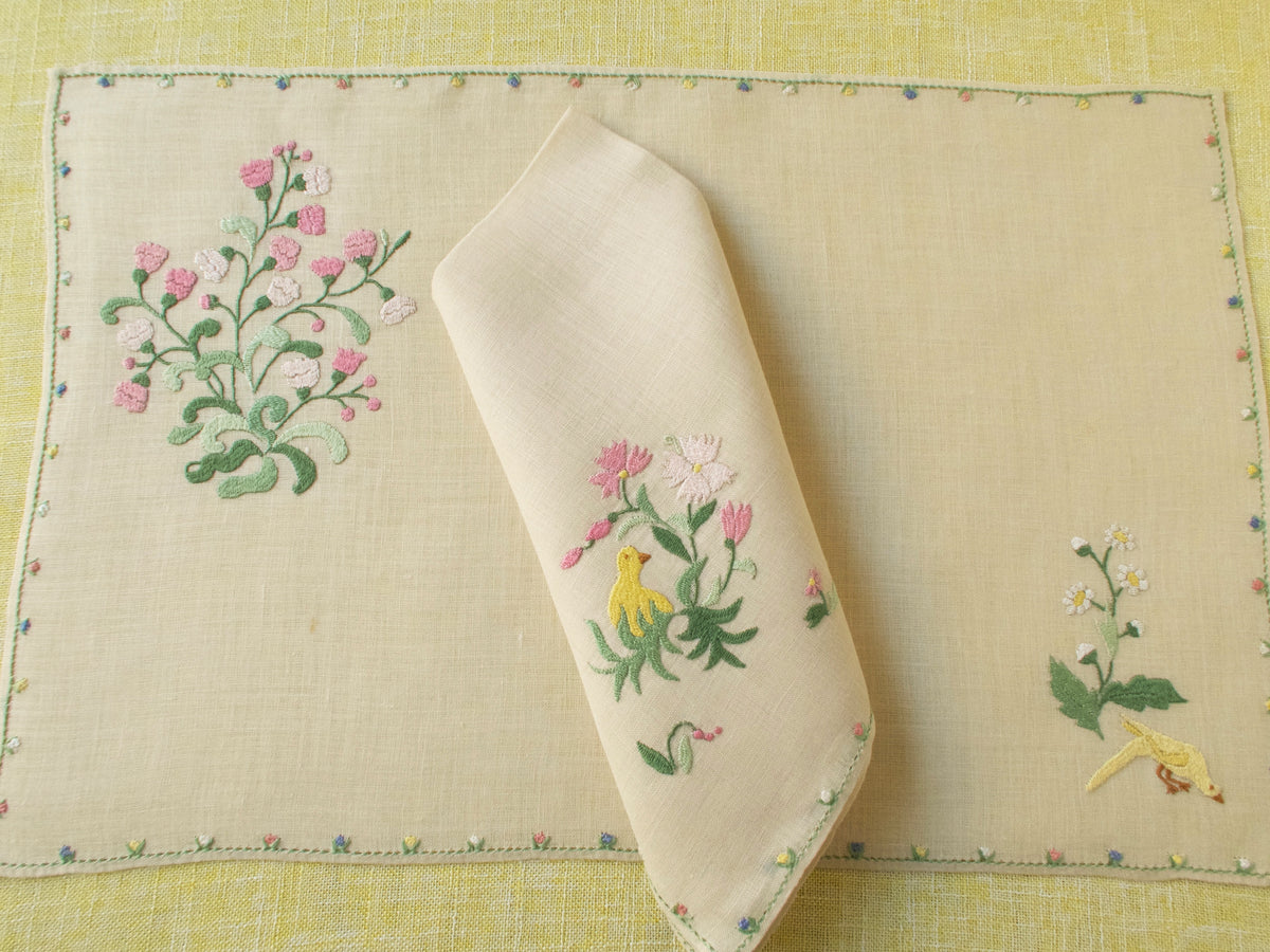 Animals &amp; Flowers Vintage Rapisardi 16pc Placemat Set for 8