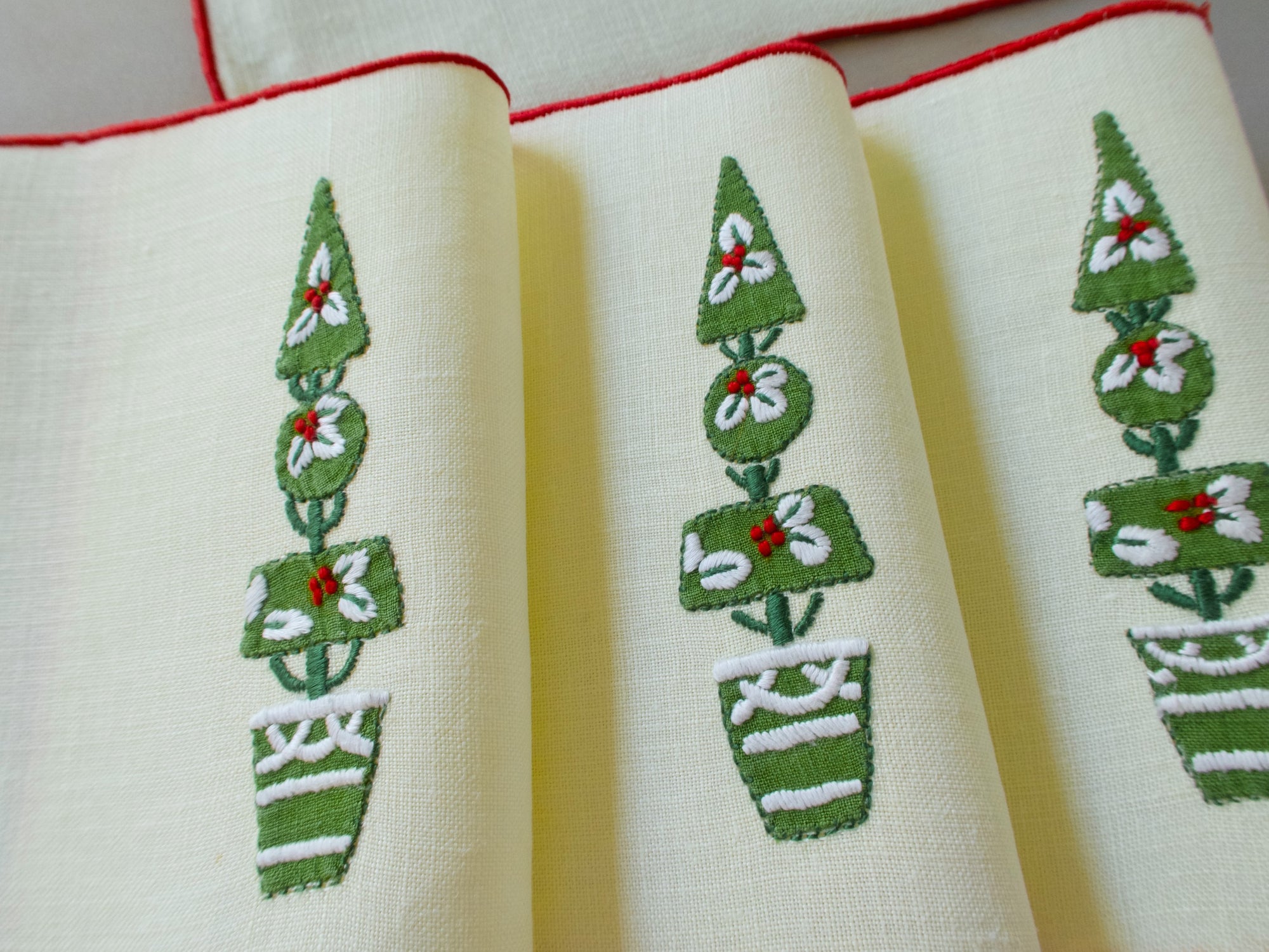 Christmas Topiary Vintage Madeira Linen Cocktail Napkins, Set of 8