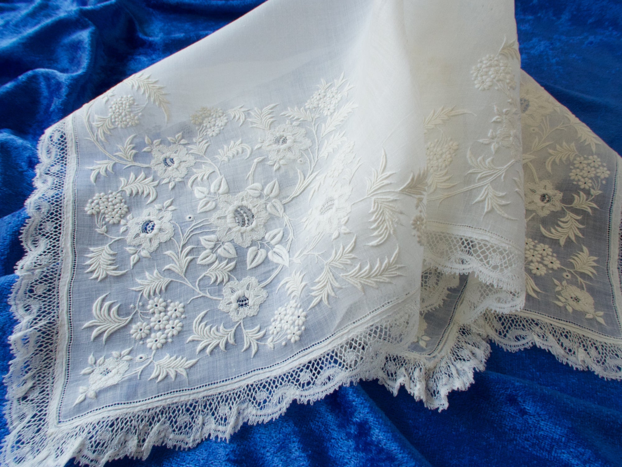 Antique French Whitework Lace Handkerchief 18"