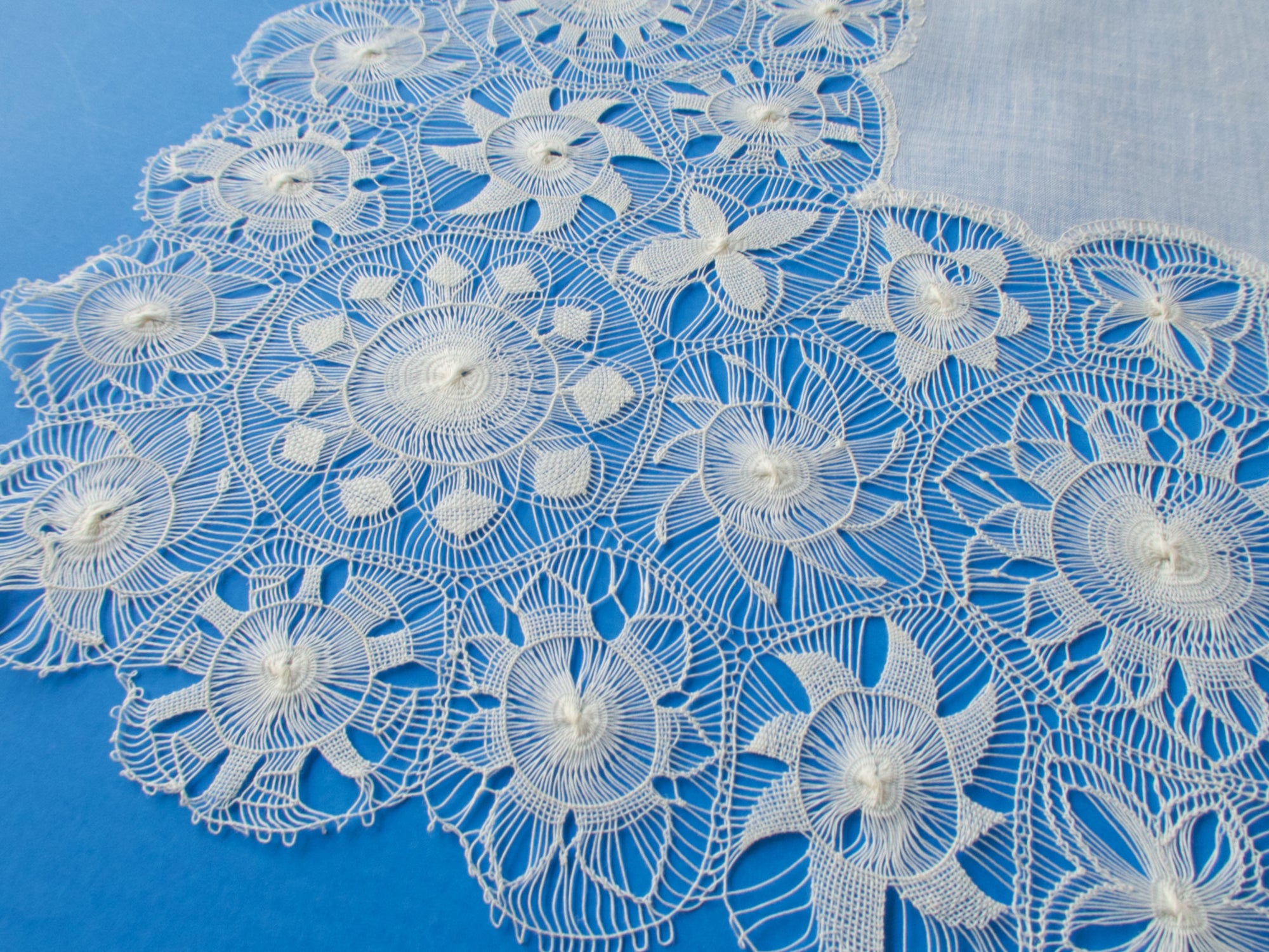 Vintage Tenerife Lace Handkerchief