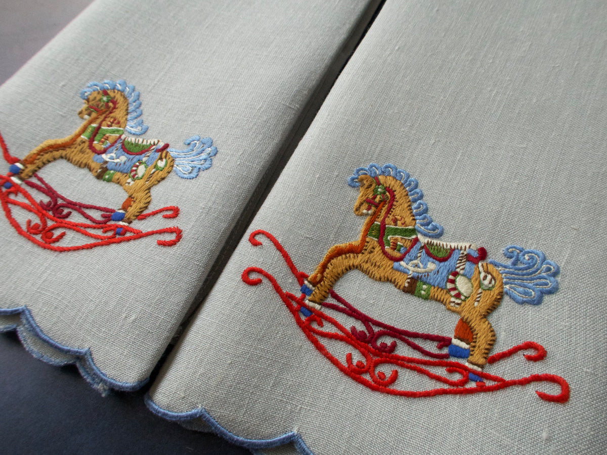 Rocking Horse Vintage Madeira Guest Towels, Set of 2