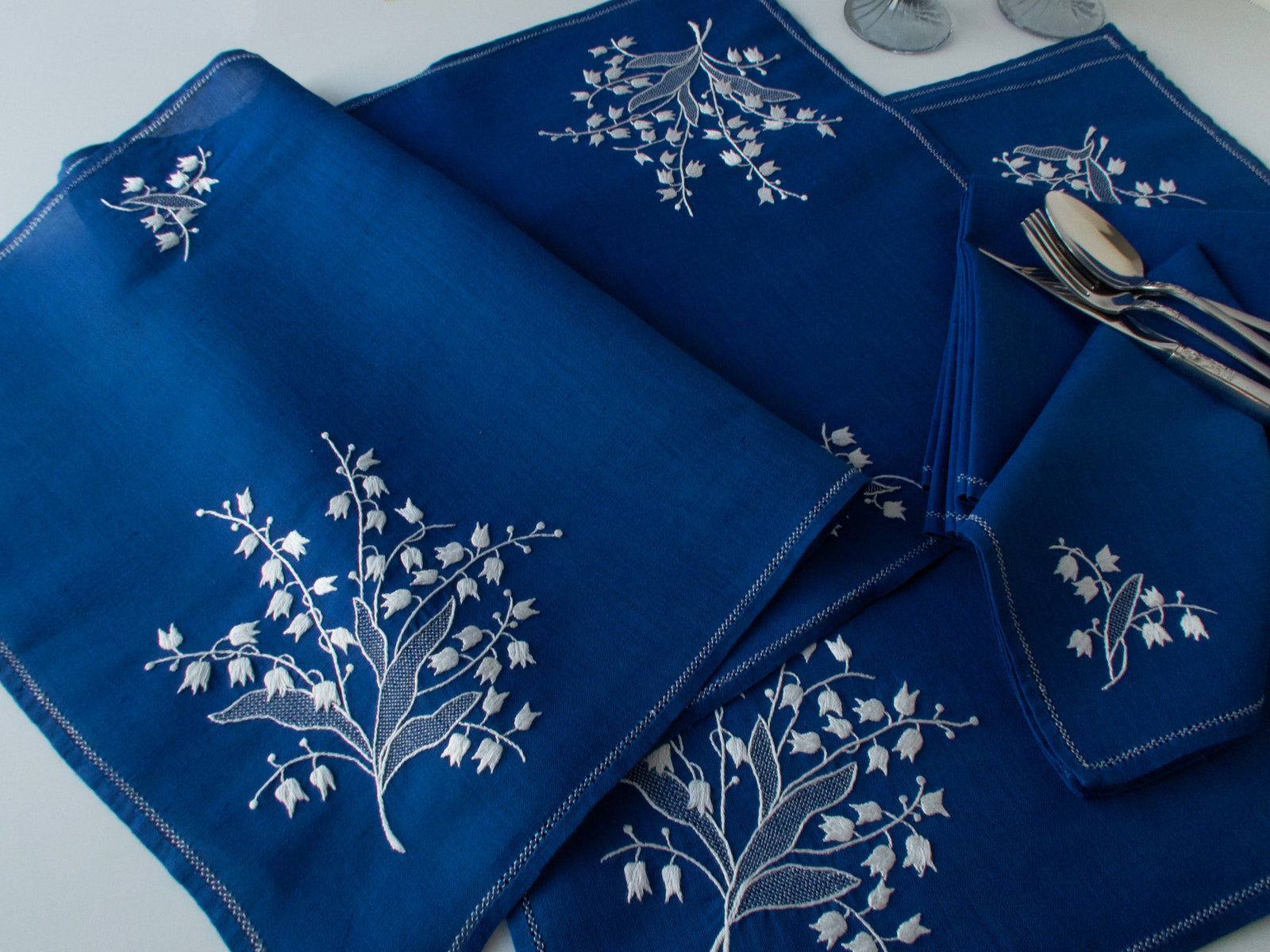 Lily of the Valley Vintage Italian 13pc Placemat Set for 6