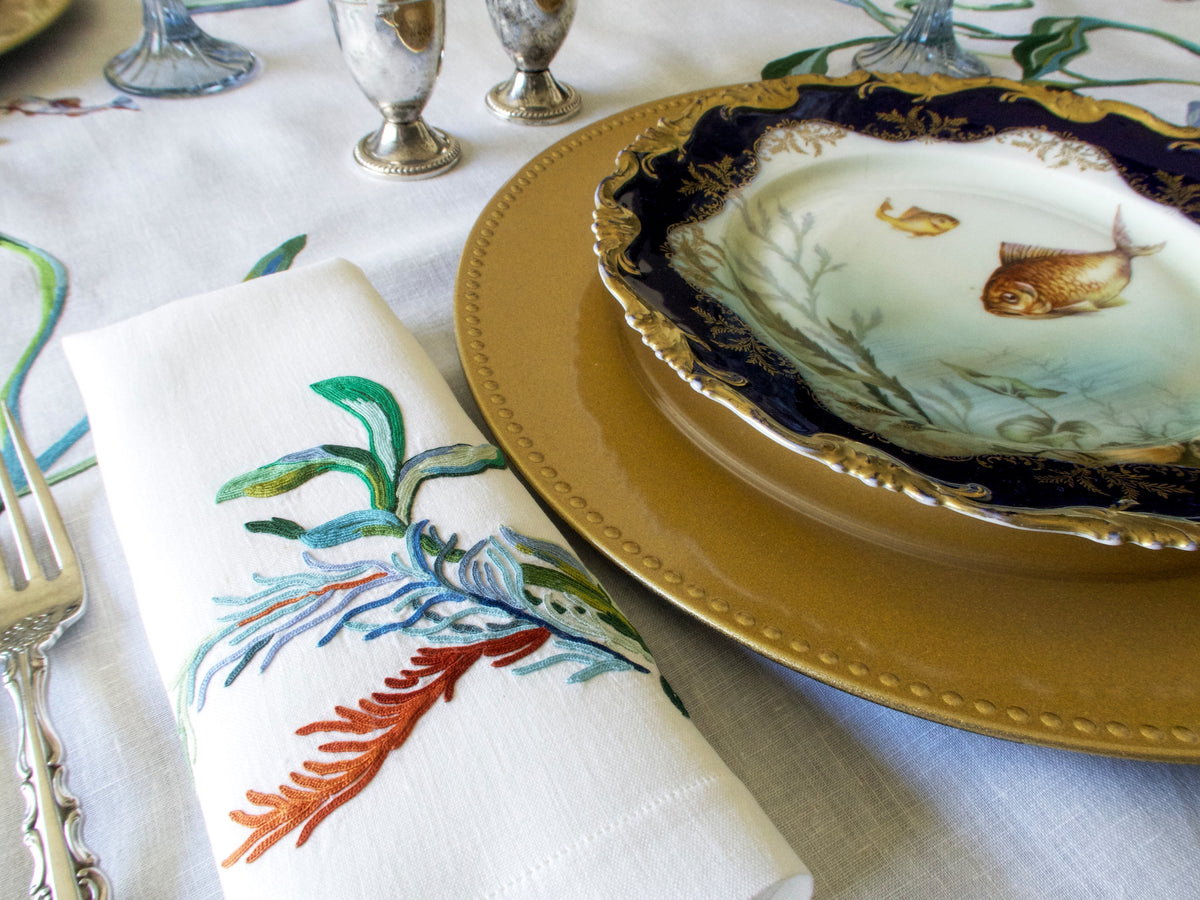 Vintage D Porthault Fish &amp; Seaweed 142&quot; Tablecloth &amp; 12 Napkins