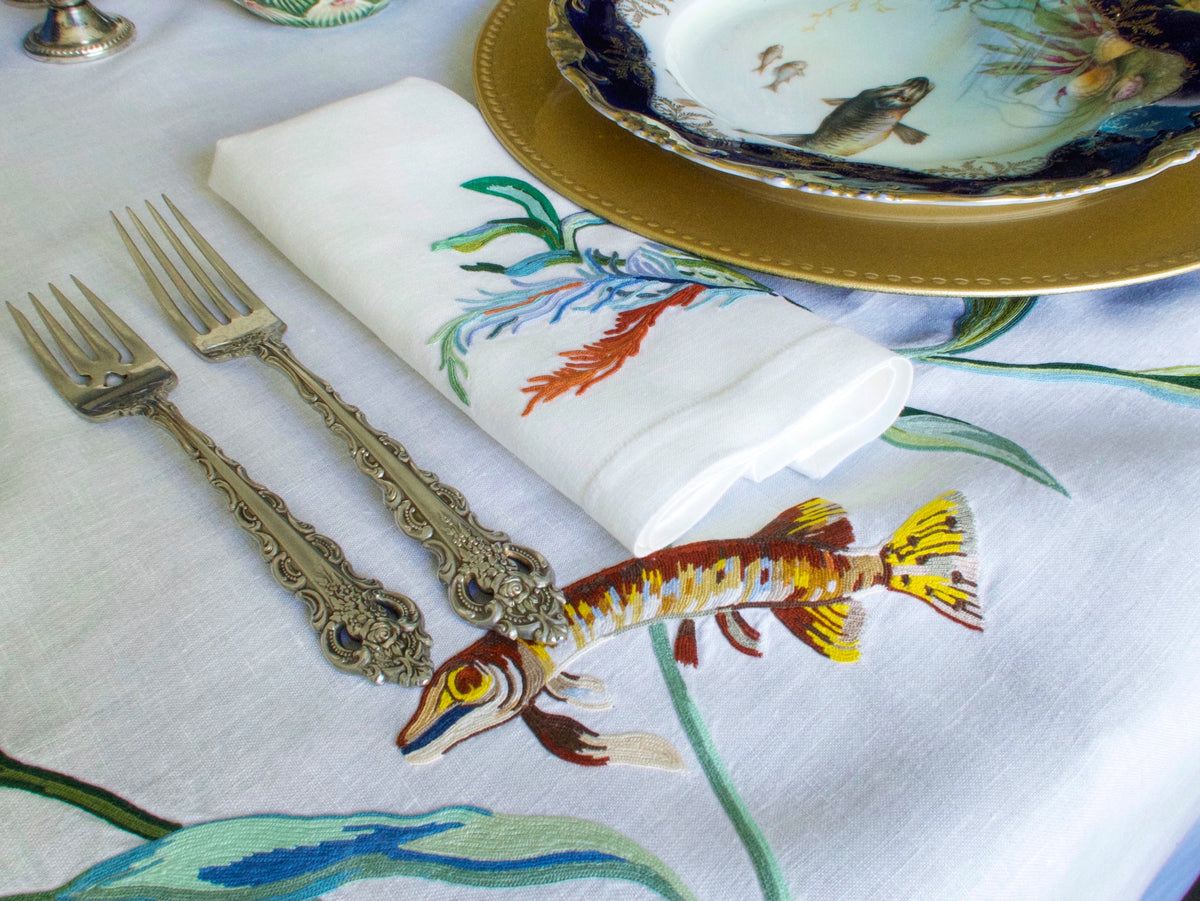 Vintage D Porthault Fish &amp; Seaweed 142&quot; Tablecloth &amp; 12 Napkins