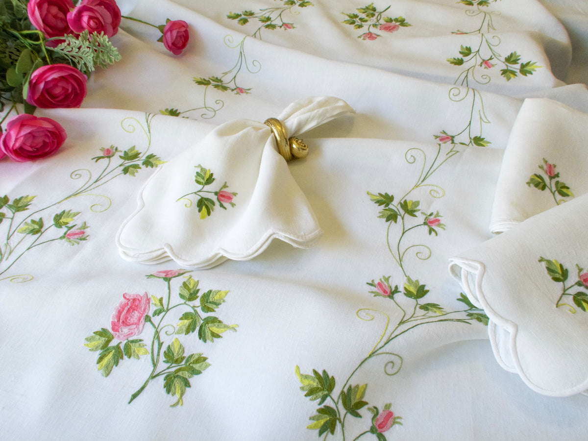 Vintage D Porthault Roses 120&quot; Oval Tablecloth &amp; 12 Napkins