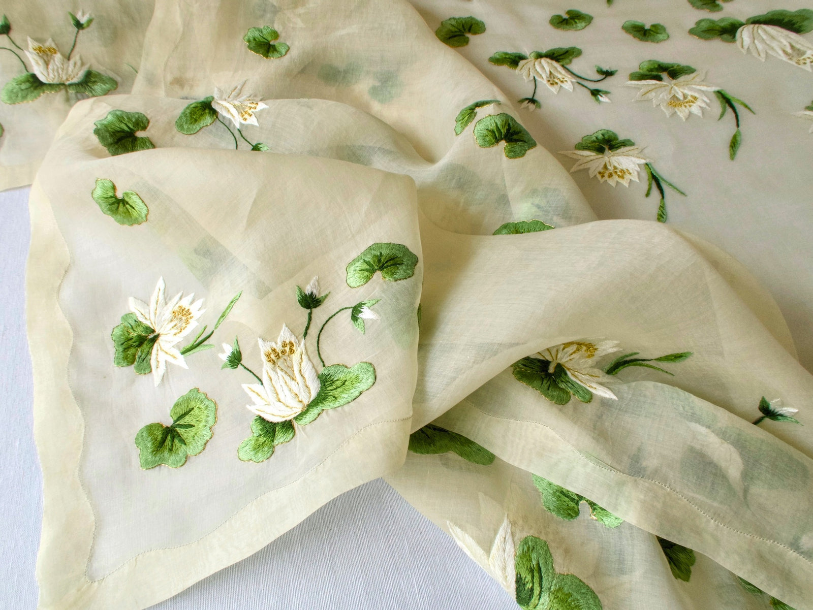 Lush Waterlilies – Vintage French Organdy Tablecloth & 36 Napkin Set, 64x98