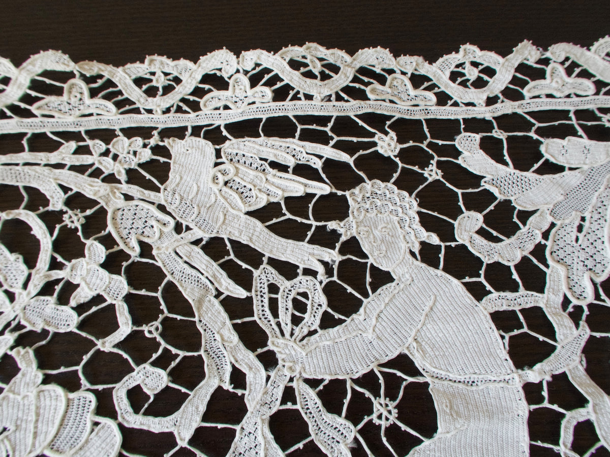 Romantic Vintage Point Venise Lace Runner Figural 11x100"