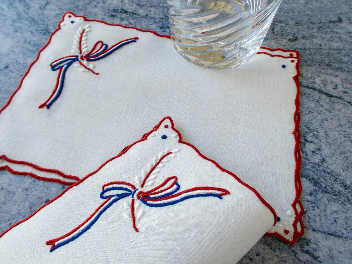 Americana Bows Vintage Linen Cocktail Napkins, Set of 6