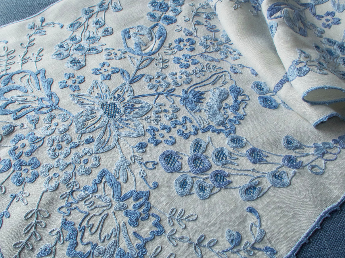 Elaborate Vintage French Beauvais Embroidered 25pc Linen Placemat Set for 12