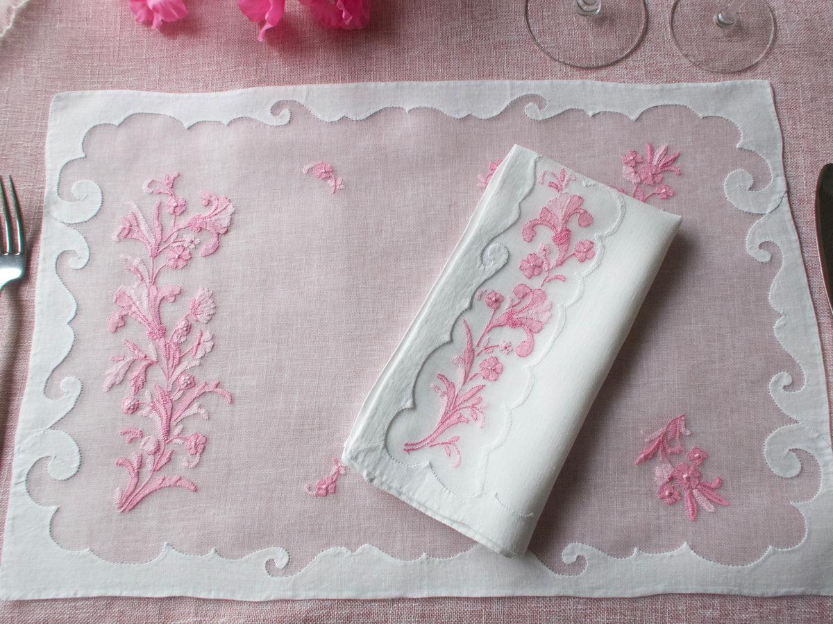 Pink Flowers Vintage Madeira 17pc Placemat Set for 8