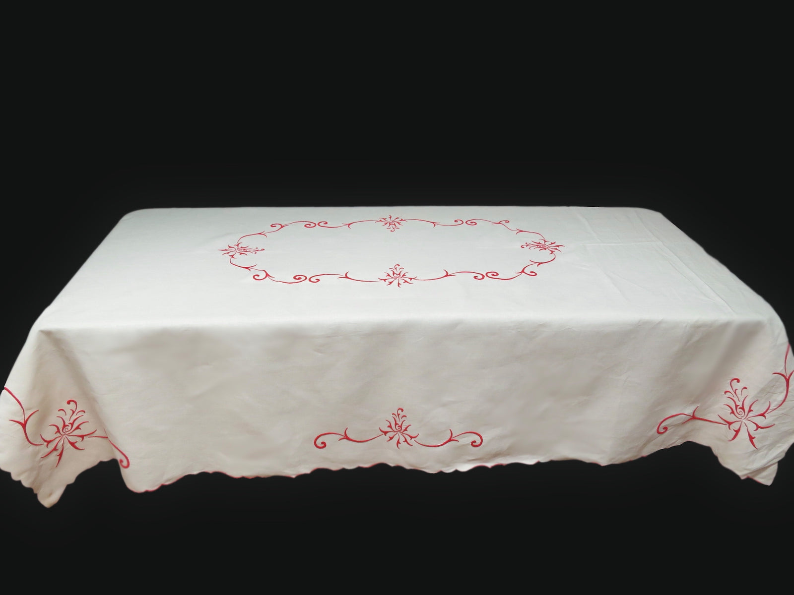 "Fire" Vintage Marghab Madeira Linen Tablecloth, 72x90"