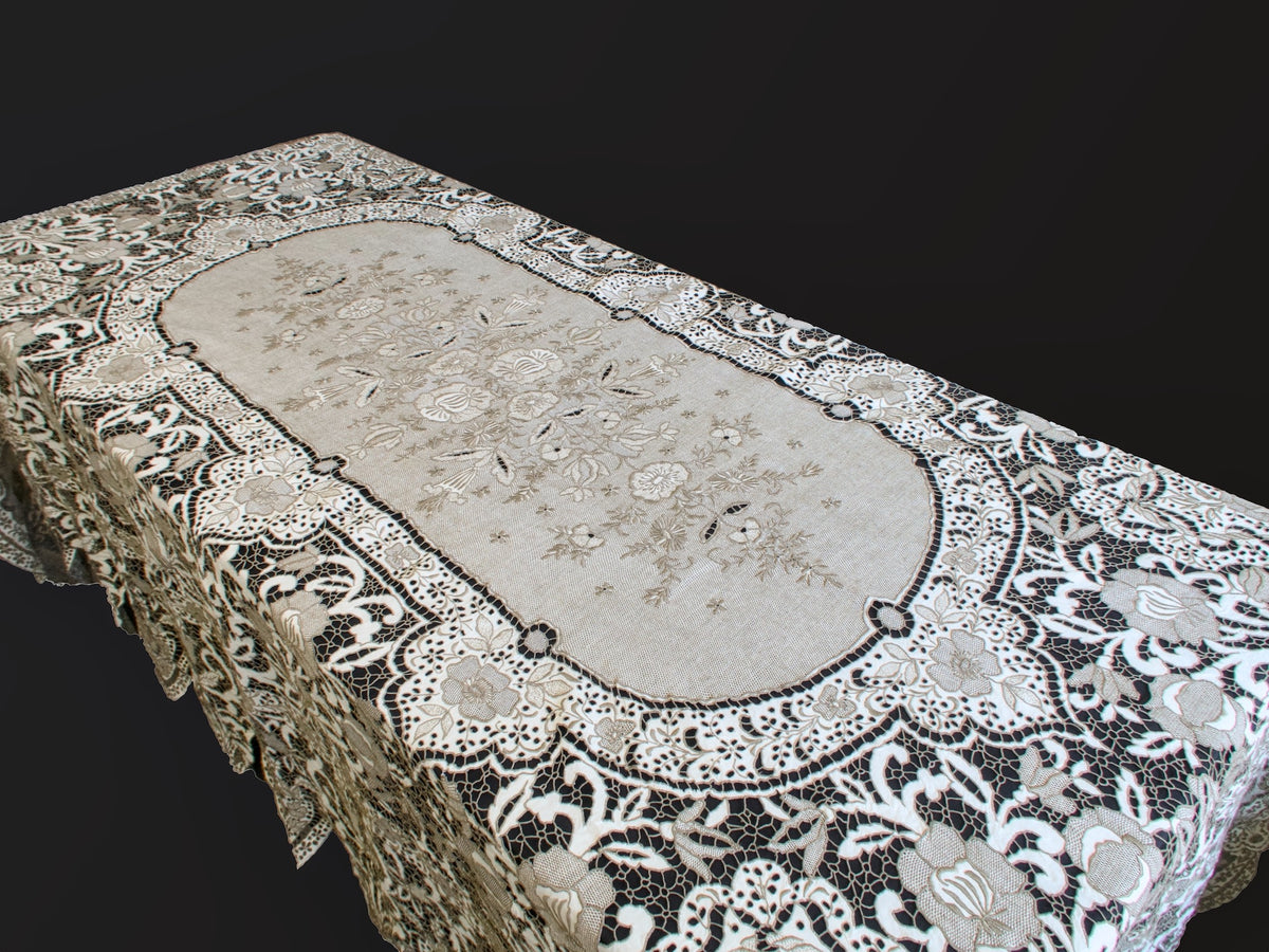Extraordinary Vintage Madeira Richelieu Tablecloth 80x107
