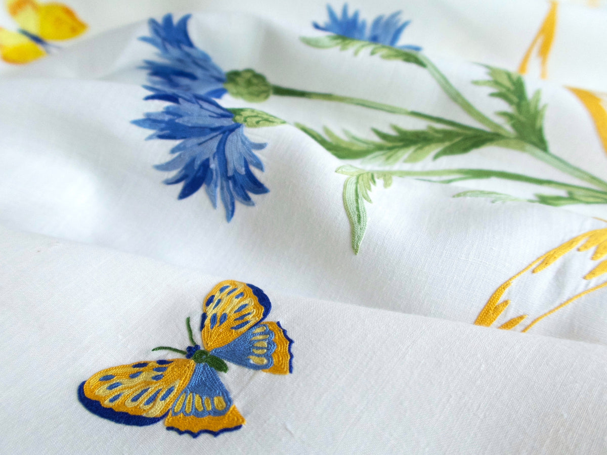 Butterflies &amp; Flowers Vintage D Porthault Beauvais Embroidery 77&quot; Round Tablecloth