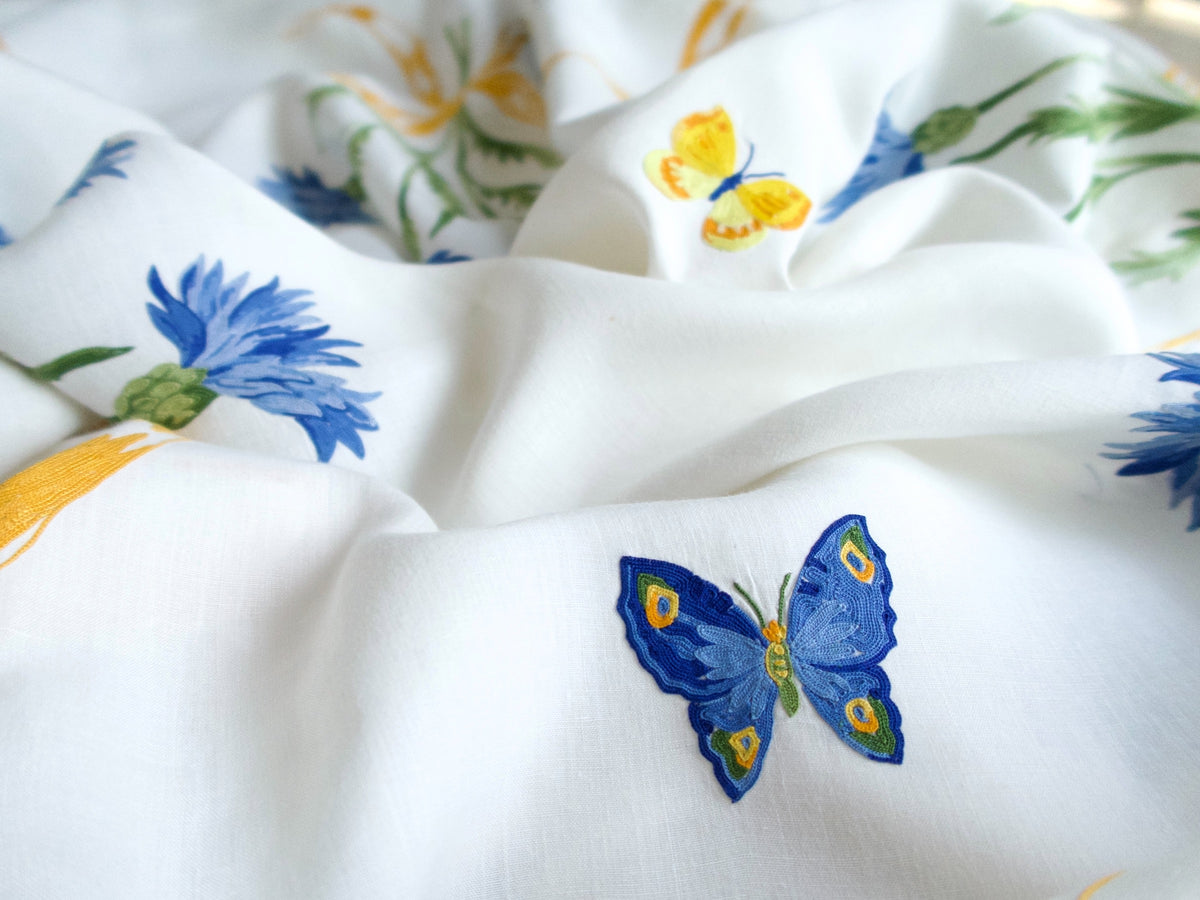 Butterflies &amp; Flowers Vintage D Porthault Beauvais Embroidery 77&quot; Round Tablecloth