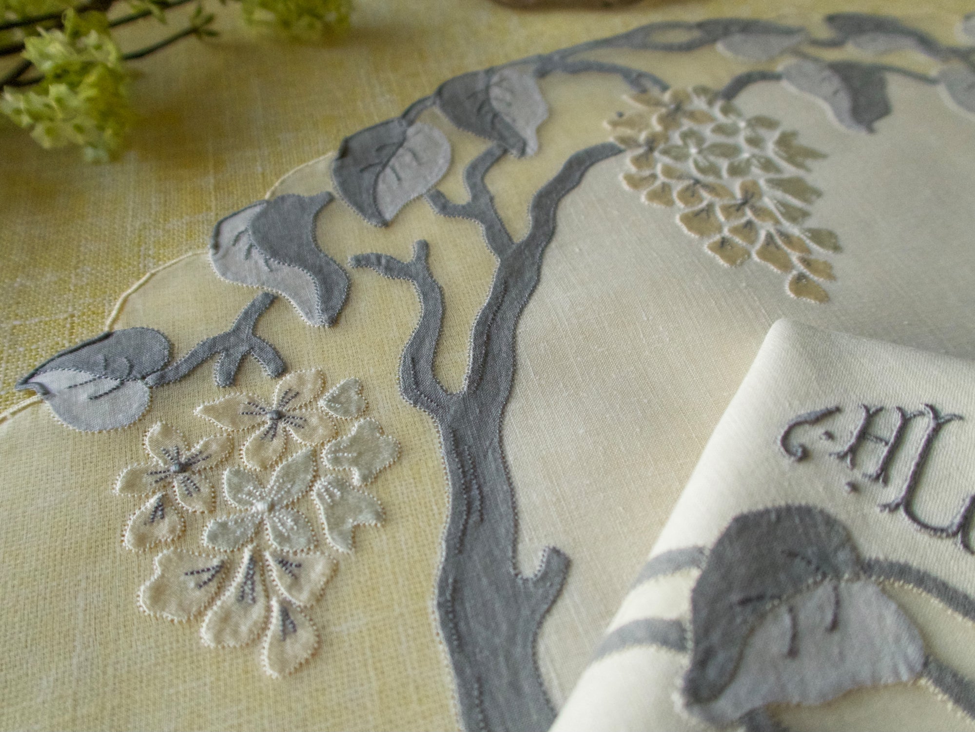 Wisteria Vintage Madeira Linen & Organdy 16pc Placemat Set for 8