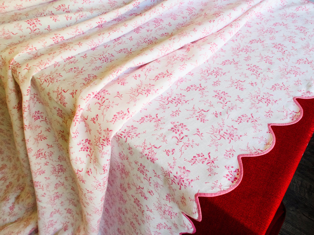 Vintage D Porthault Vintage Linen Tablecloth &amp; 12 Napkins - 70&quot; x 140&quot;