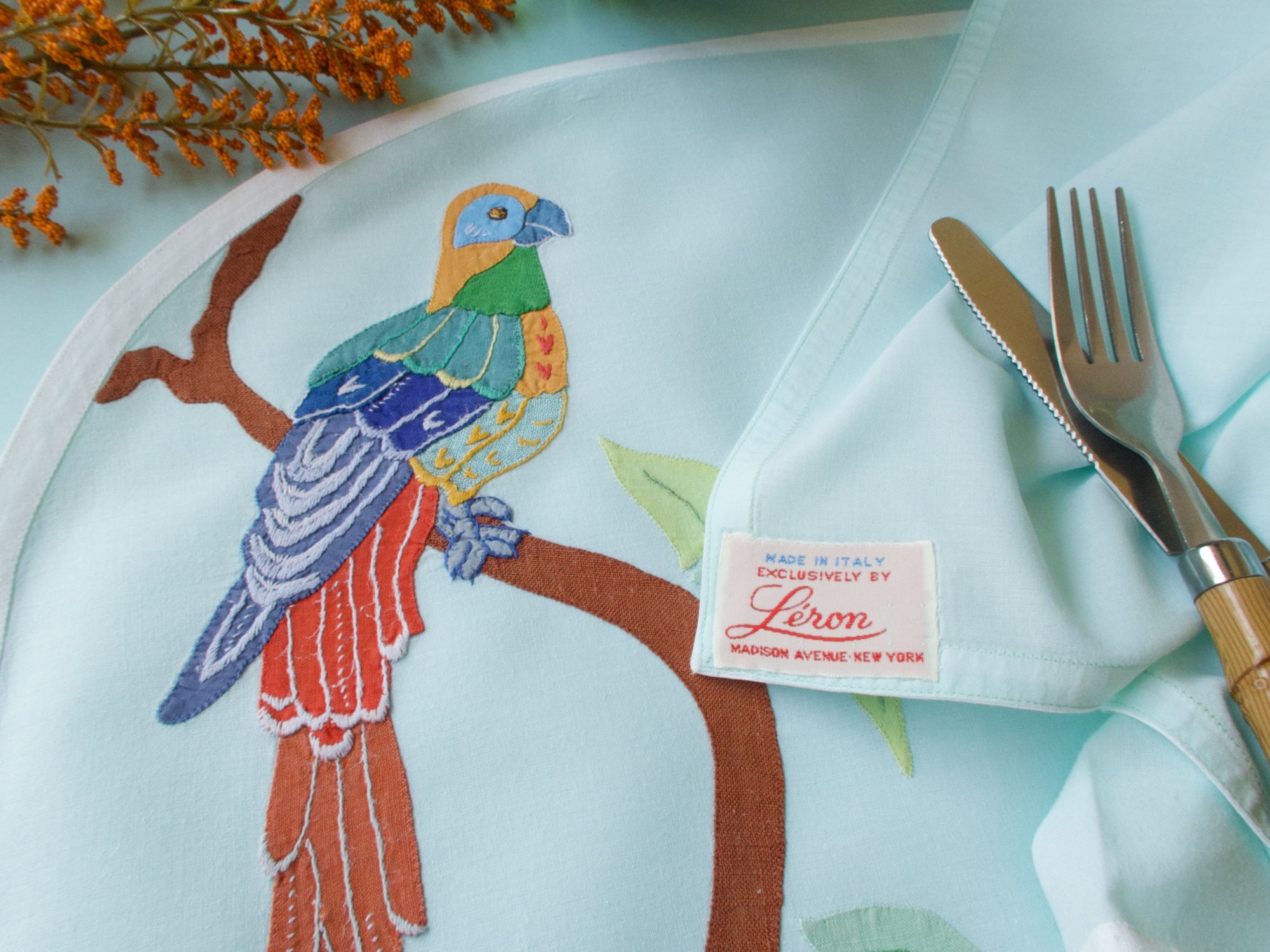 Tropical Birds Vintage Leron 16pc Placemat Set for 8