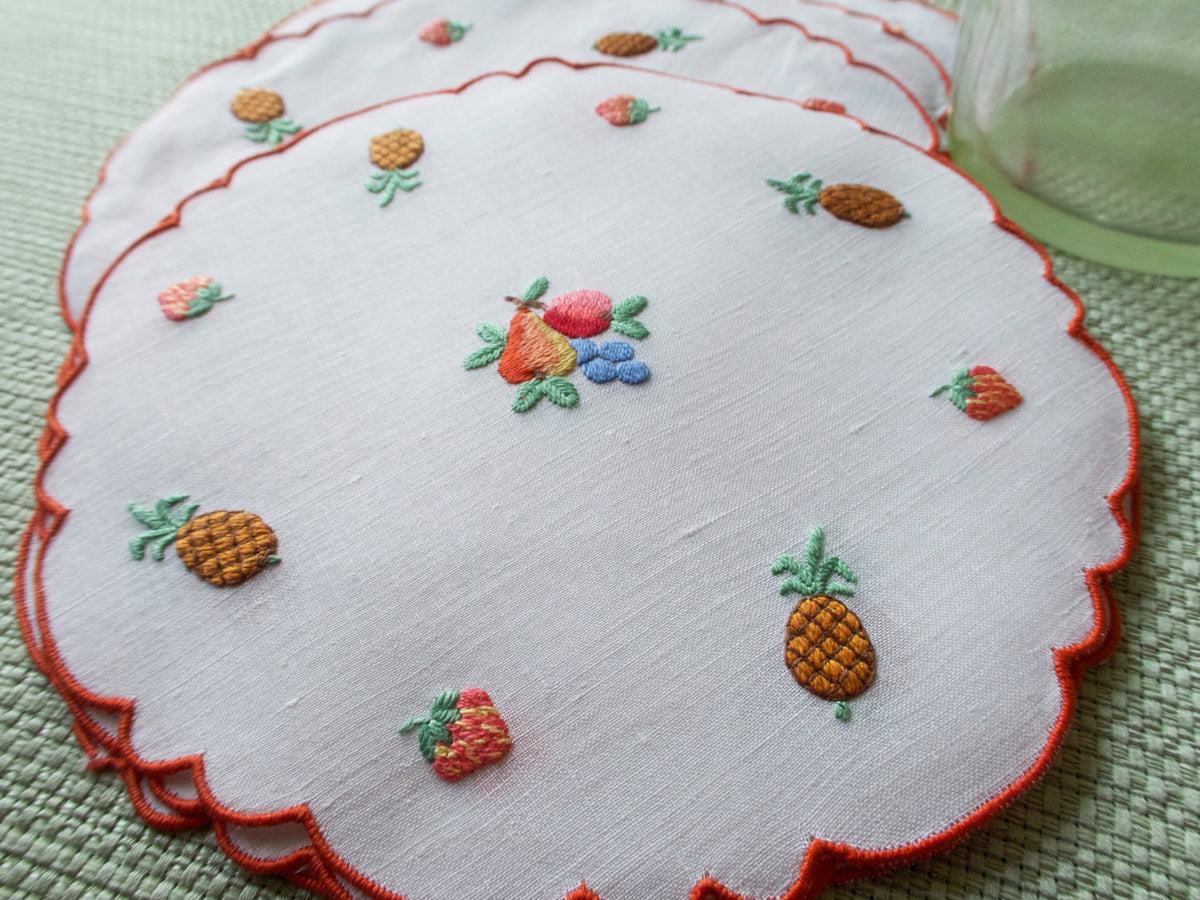 Fruit &amp; Pineapples Vintage Swiss Cocktail Rounds Napkins, Set of 8