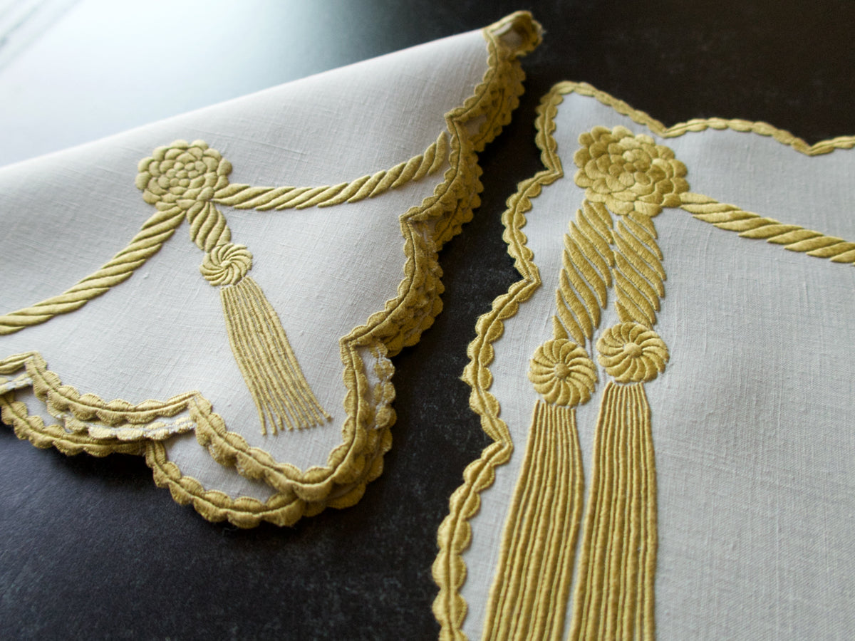 &quot;Cord &amp; Tassel&quot; Vintage Marghab 24pc Placemat Set for 12