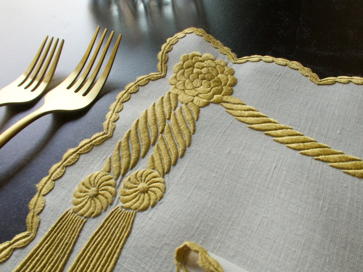 &quot;Cord &amp; Tassel&quot; Vintage Marghab 24pc Placemat Set for 12