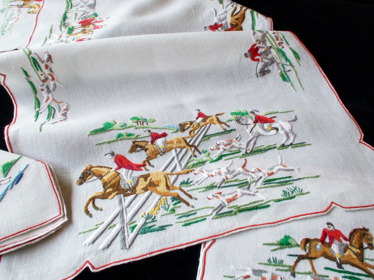 English Hunt Vintage Madeira Linen 17pc Placemat Set for 8