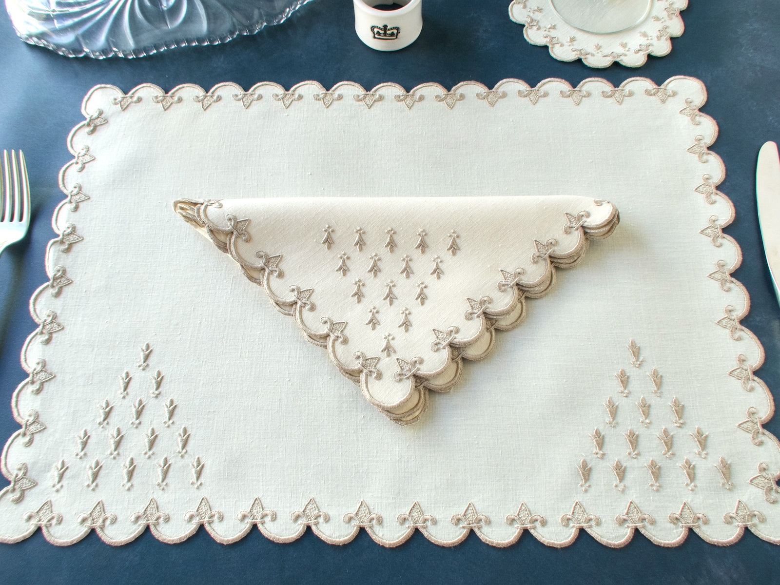 "Old France" Vintage Marghab 24pc Placemat Set for 8