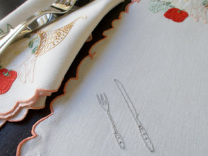 Harvest Thanksgiving Vintage Madeira 16pc Linen Placemat Set