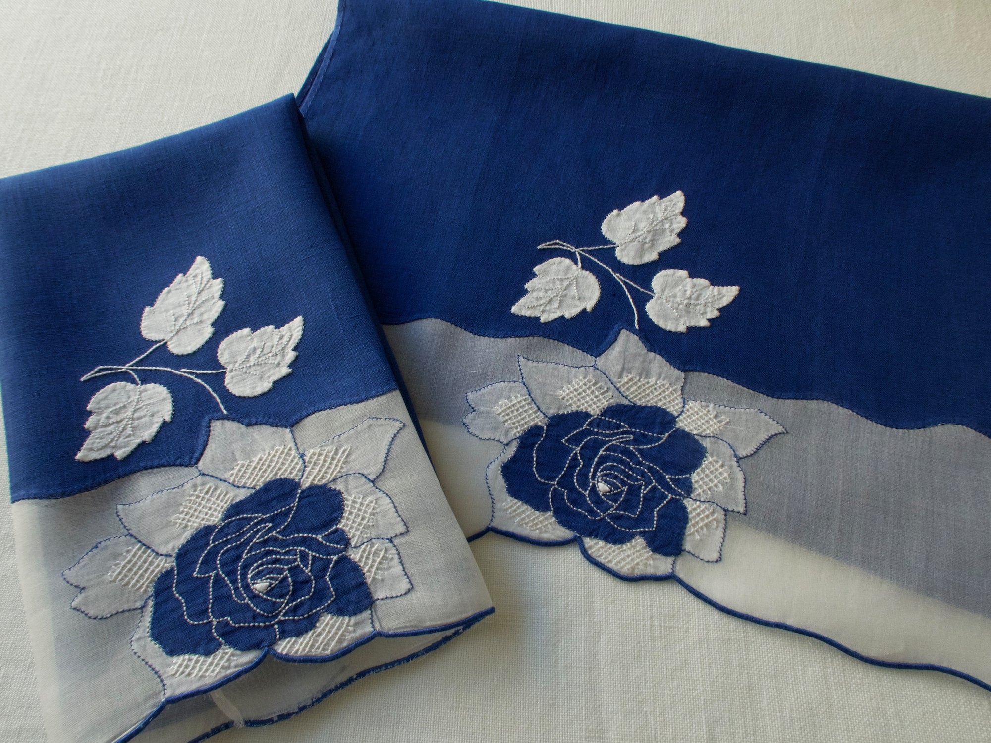 Blue Flowers Vintage Madeira Linen Guest Towels, Set of 2