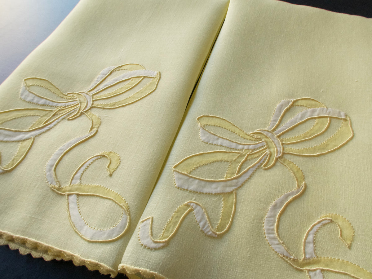 &quot;Bow&quot; in Yellow Vintage Marghab Linen Guest Towels, Set of 2