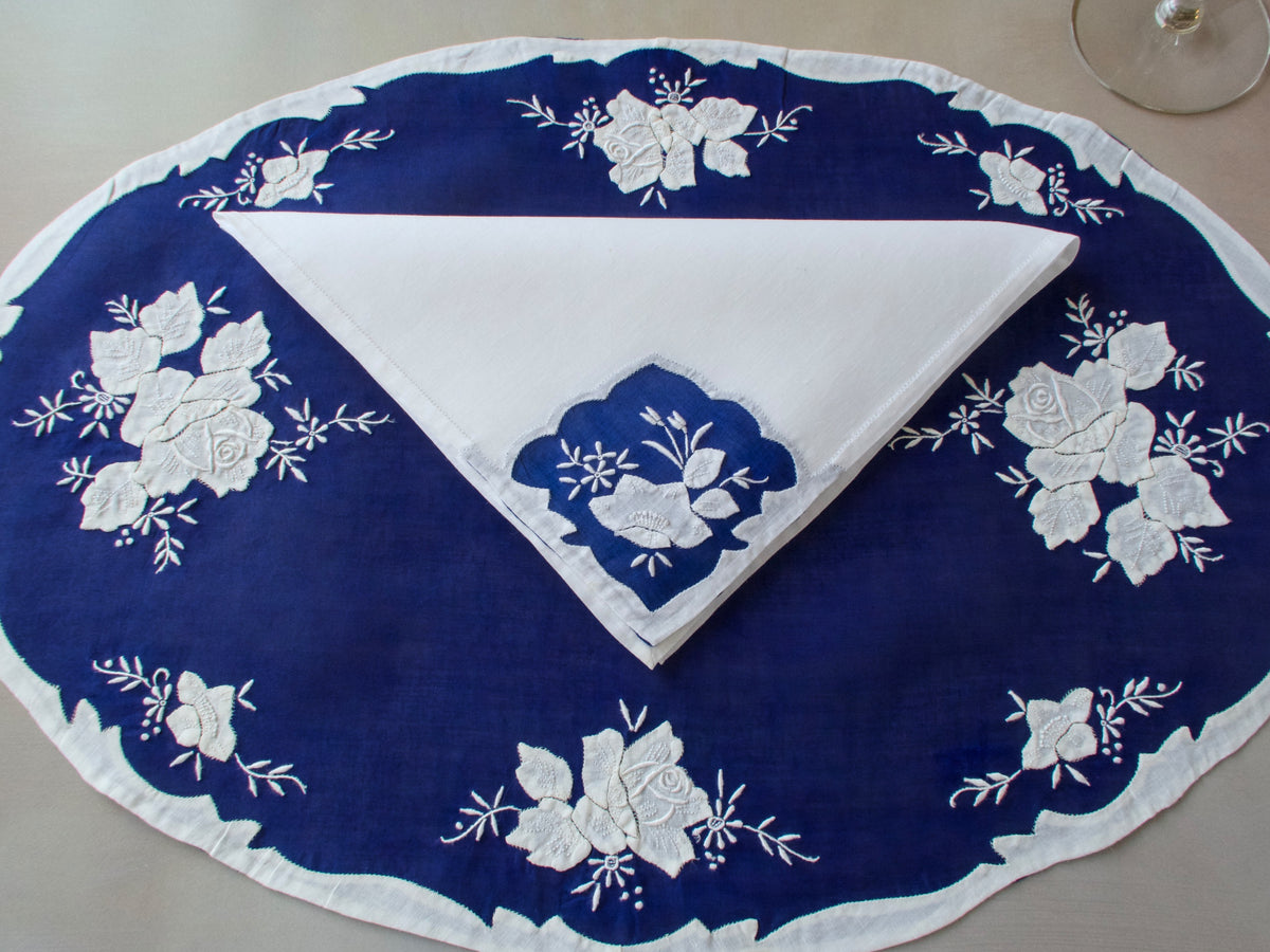 White Roses on Blue Vintage 17pc Placemat Set for 8