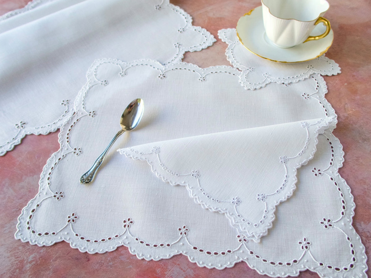 Teatime Vintage Madeira Eyelet Linen Placemat Set for 6