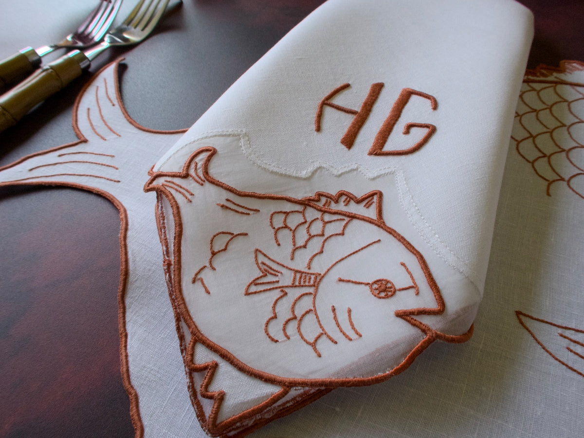 Fish-Shaped Vintage Léron Linen 24pc Placemat Set for 12