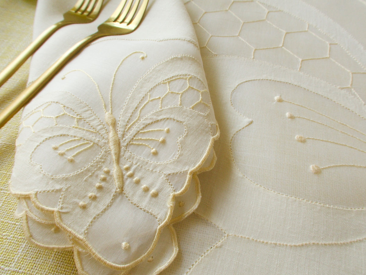 Butterflies Vintage Madeira 8pc Placemat Set for 4