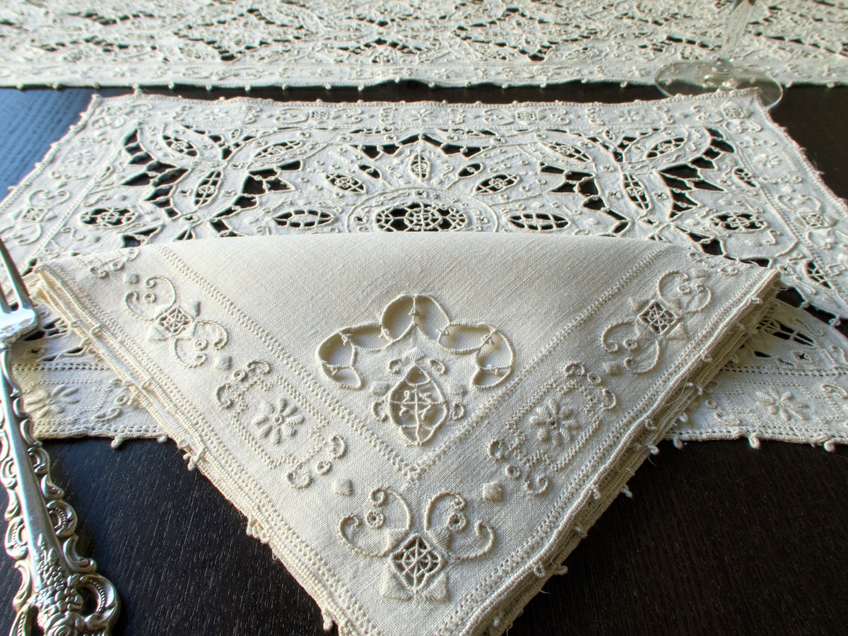 Ornate vintage Italian embroidered linen &amp; lace placemat set