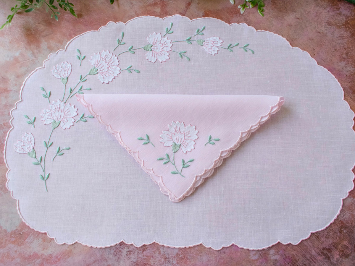 Pretty in Pink Vintage Madeira 16pc Placemat Set for 8